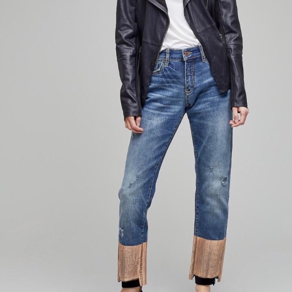 Anthropologie Pilcro Letterpress Metallic Hem Crop